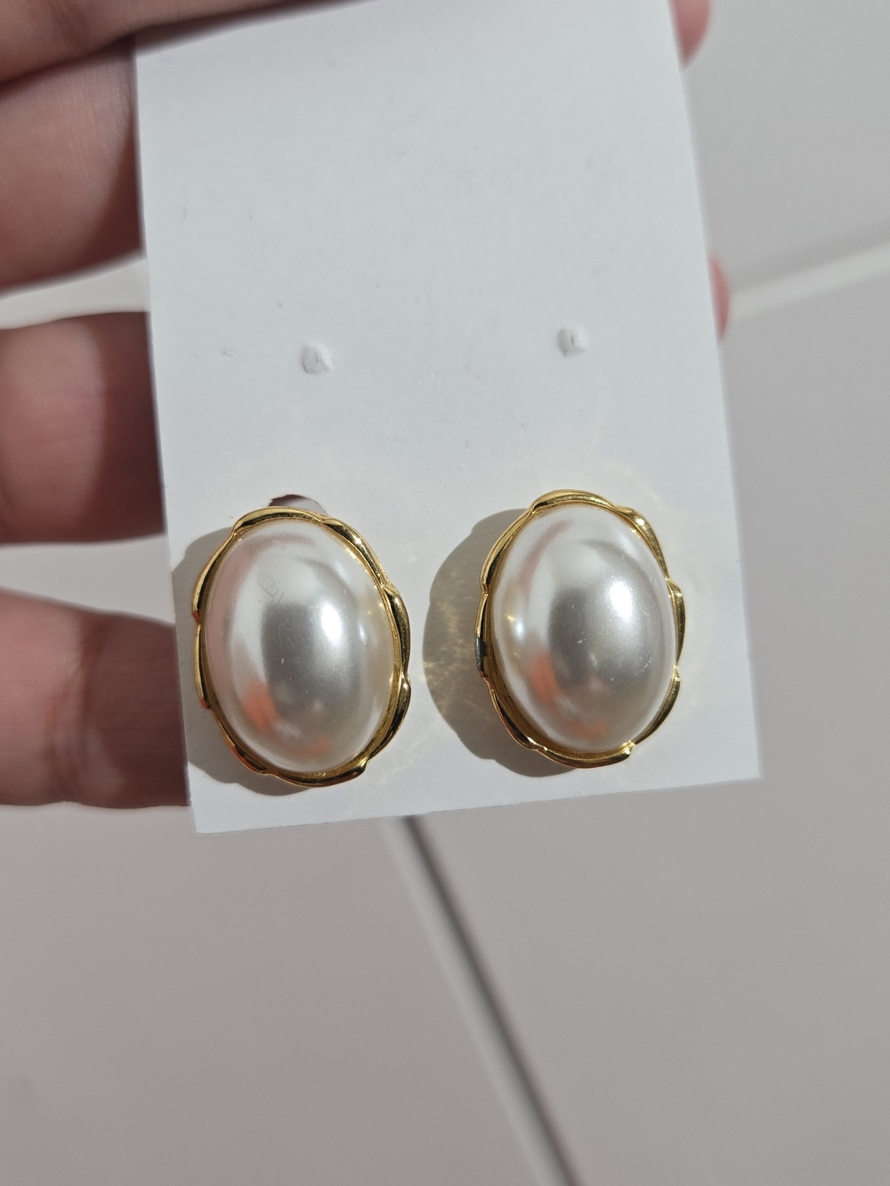 Vintage EVCO Faux Pearl Gold-Tone Oval Cabochon Clip-On Earrings